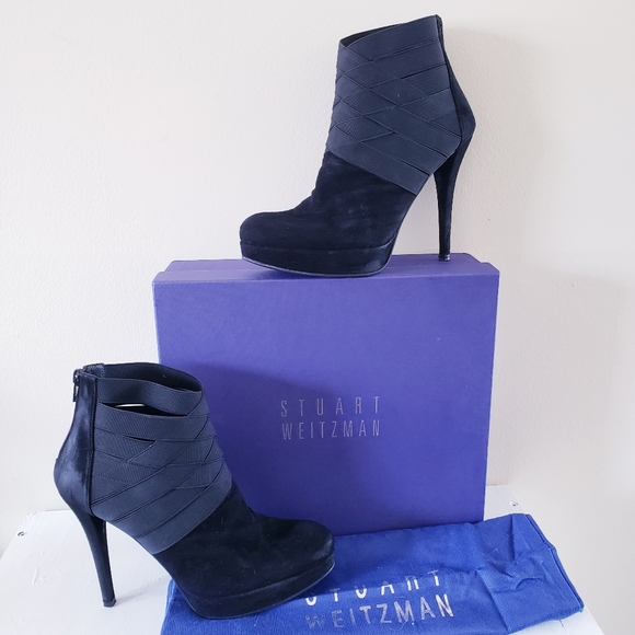 Stuart Weitzman Papoose Black Suede Booties - 8 - Picture 1 of 14